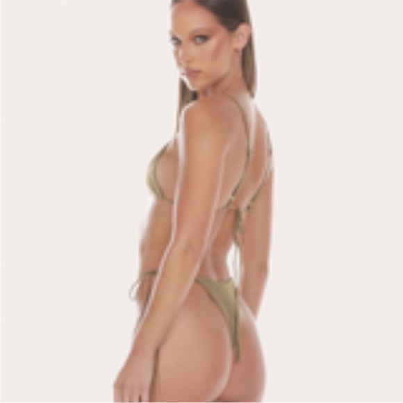 La Vinn Swimwear Set - Picture 3 of 3